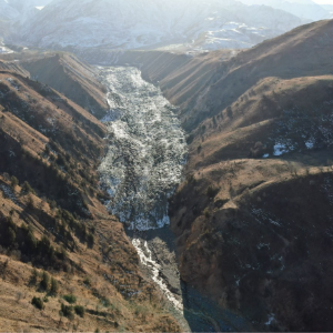 Корҳои тадқиқотӣ – экспедитсионӣ дар пиряхи Деҳдали ҳавзаи дарёи Сурхоб амалӣ гардид