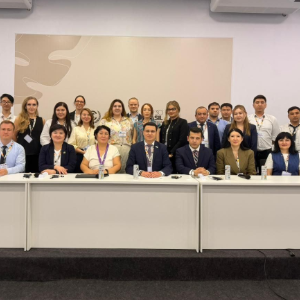 30-юмин Конфронси тарафҳои Конвенсияи қолабии СММ оид ба тағйирёбии иқлим (СОР-30), Белен, Бразилия – Павилиони Криосфера Чорабинии канорӣ аз ҷониби Ҷумҳурии Тоҷикистон, ЮНЕСКО ва Ташаббуси байналмилалӣ оид ба иқлими криосфера (ICCI) ташкил гардид  19 ноя