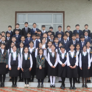 Visit of pupils from Rahnamo Lyceum, Dushanbe, to the Agency for Hydrometeorology.