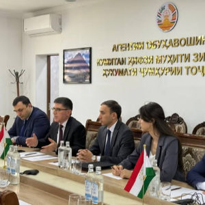 Мулоқот бо муовини Дабири кулли Созмони Умумиҷаҳонии Обуҳавошиносӣ хонум Ко Барретт